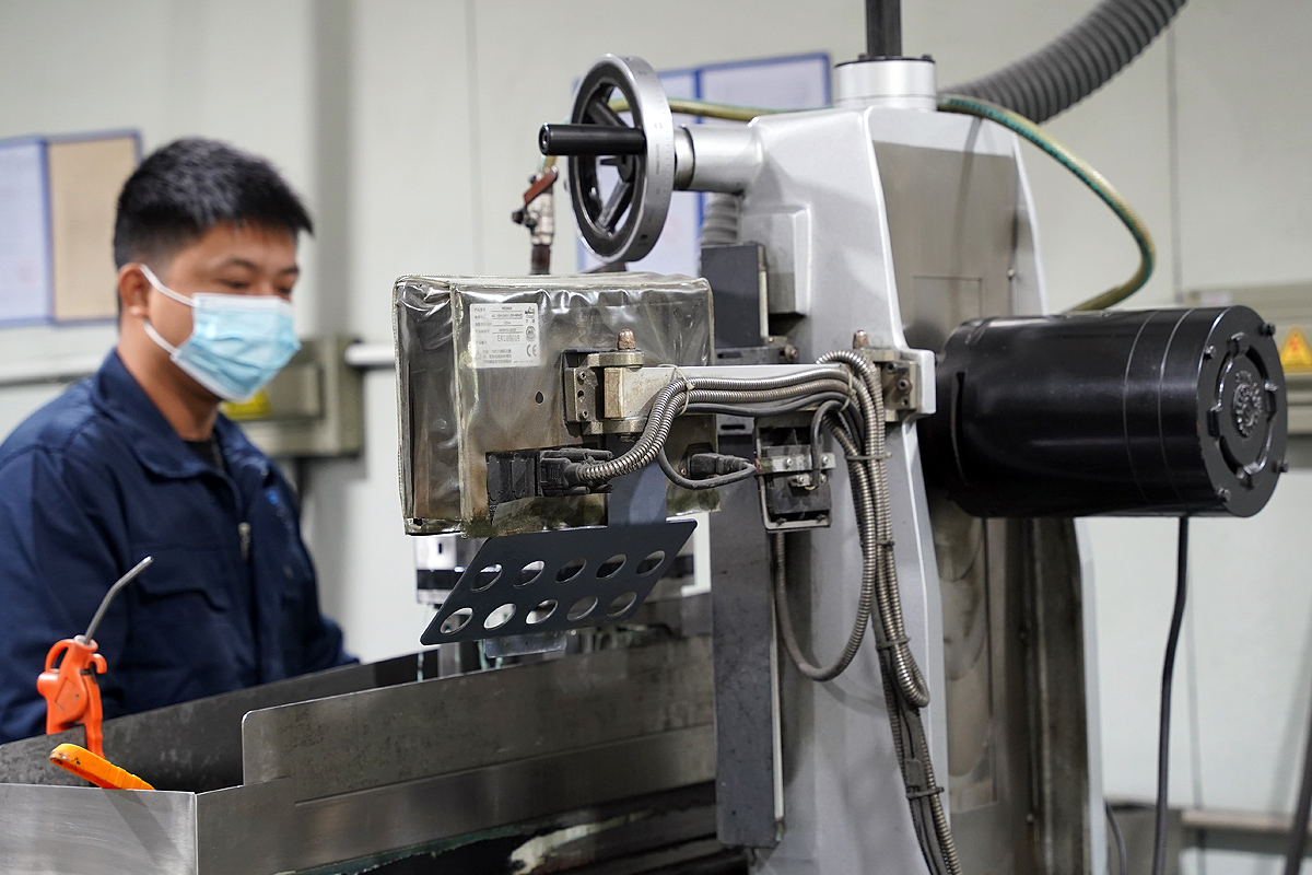 Small grinding machine